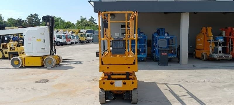 Haulotte Compact 8 - 8m, electric - Кревач ножица: слика 3 Haulotte Compact 8 - 8m, electric - Кревач ножица: слика 3