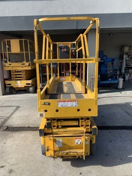 Haulotte Compact 8 - 8m, electric - Кревач ножица: слика 3 Haulotte Compact 8 - 8m, electric - Кревач ножица: слика 3