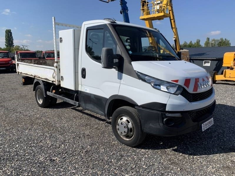 Iveco 35C13 - Tipper - Кипер: слика 2 Iveco 35C13 - Tipper - Кипер: слика 2