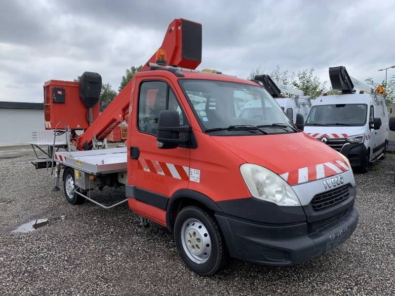 Iveco Daily GSR E179T - 17,1m - 200 kg - Камион со подигачка кошница: слика 1 Iveco Daily GSR E179T - 17,1m - 200 kg - Камион со подигачка кошница: слика 1