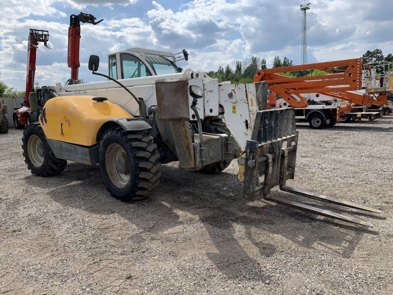 JLG 4017 PS - 17,3m - 4T - 4x4x4 - Телескопски ракувач: слика 1 JLG 4017 PS - 17,3m - 4T - 4x4x4 - Телескопски ракувач: слика 1
