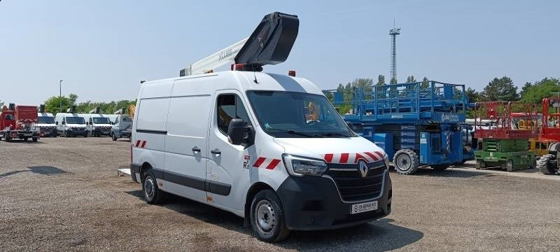 Renault Master Klubb KL32 - 12,5 m, 120 kg - Камион со подигачка кошница: слика 1 Renault Master Klubb KL32 - 12,5 m, 120 kg - Камион со подигачка кошница: слика 1