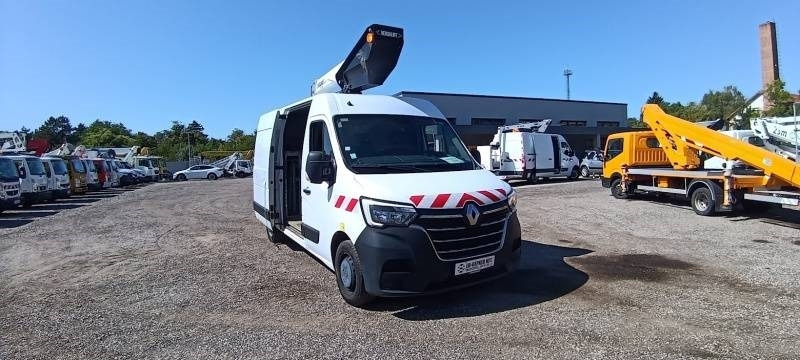 Renault Master Versalift VTL120C EVO - 11,7 m - 120kg - Камион со подигачка кошница: слика 1 Renault Master Versalift VTL120C EVO - 11,7 m - 120kg - Камион со подигачка кошница: слика 1