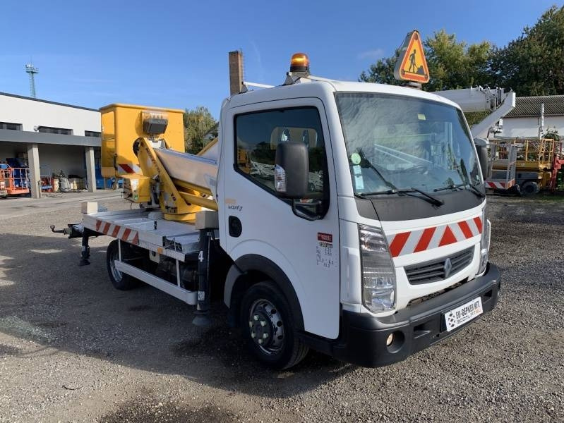 Renault Maxity Multitel MX200 - 20 m - Камион со подигачка кошница: слика 1 Renault Maxity Multitel MX200 - 20 m - Камион со подигачка кошница: слика 1