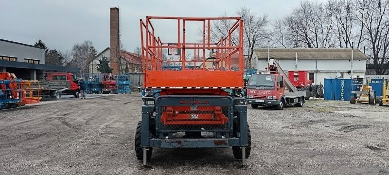 SkyJack SJ8831 - 11,27 m - 4x4 - Кревач ножица: слика 3 SkyJack SJ8831 - 11,27 m - 4x4 - Кревач ножица: слика 3