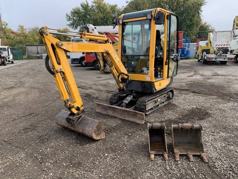 Yanmar SV18 - WITH EXTENDABLE AXIS - Мини багер: слика 1 Yanmar SV18 - WITH EXTENDABLE AXIS - Мини багер: слика 1