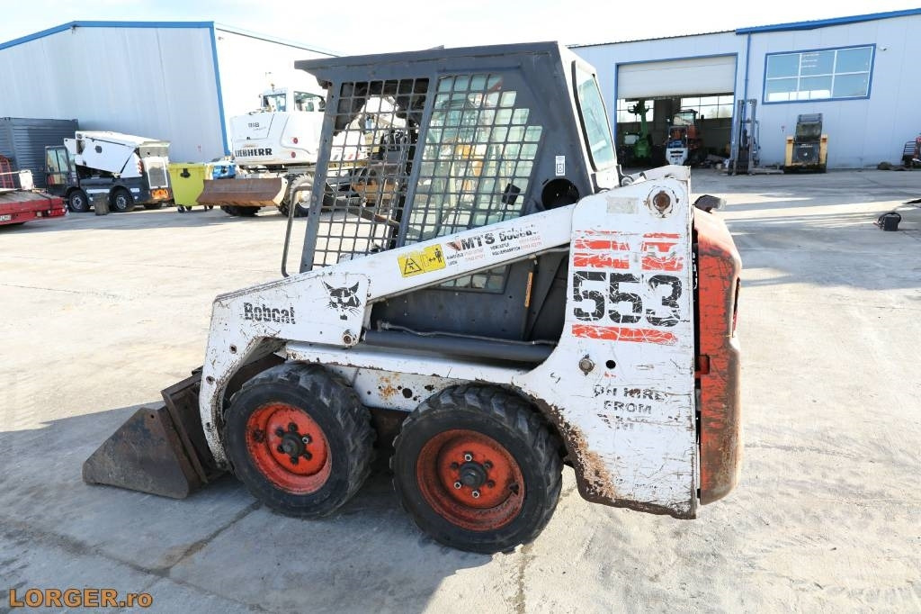 Bobcat 553 - Компактен натоварувач: слика 2 Bobcat 553 - Компактен натоварувач: слика 2
