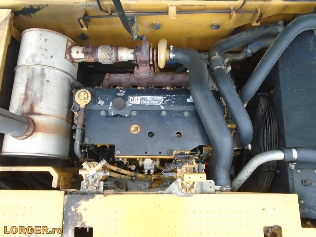 Багер гасеничар CAT 323 D: слика 8