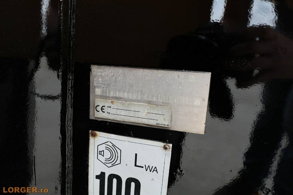 Ваљак за пат CAT CB 224 E: слика 11 Ваљак за пат CAT CB 224 E: слика 11