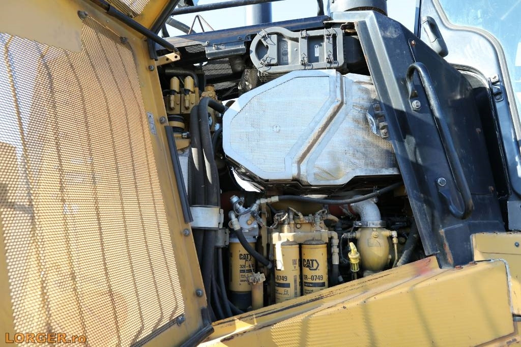 Булдожер CAT D 7 E LGP: слика 18