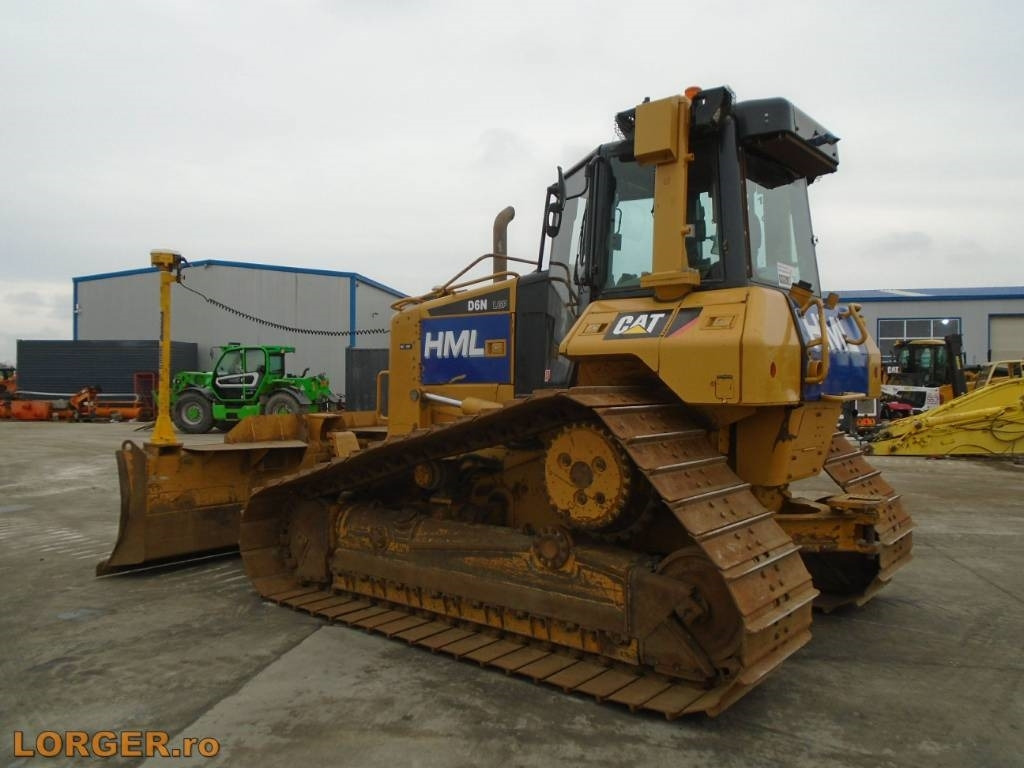 CAT D6N LGP - Булдожер: слика 2 CAT D6N LGP - Булдожер: слика 2