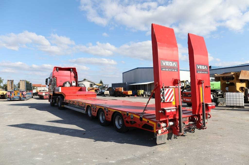 MAN TGX 18.500 4x2 LLS + Trailer Vega 3 axel lowbed - Камион влекач: слика 5 MAN TGX 18.500 4x2 LLS + Trailer Vega 3 axel lowbed - Камион влекач: слика 5