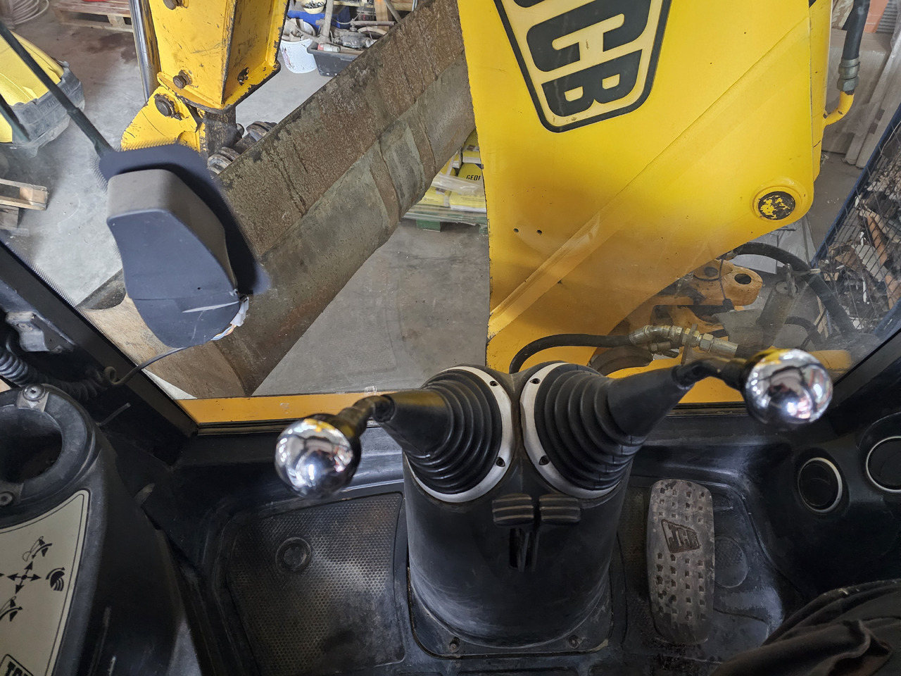 JCB 4CX - Ровокопач: слика 2 JCB 4CX - Ровокопач: слика 2