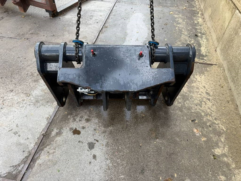 Bepe Caterpillar 962 Verachtert quick coupler NEW! - Брза спојка за Градежна машина: слика 3 Bepe Caterpillar 962 Verachtert quick coupler NEW! - Брза спојка за Градежна машина: слика 3