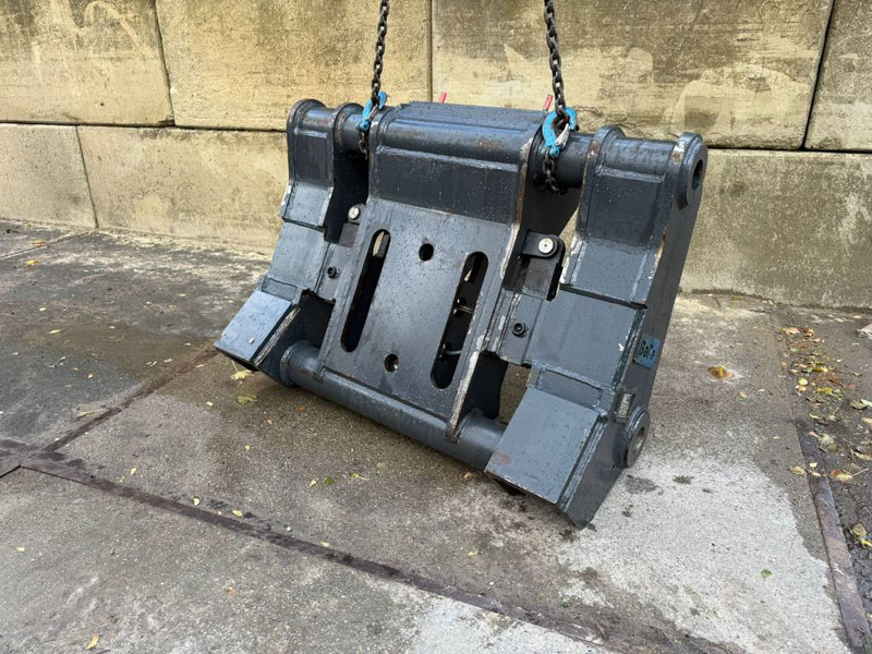 Bepe Caterpillar 962 Verachtert quick coupler NEW! - Брза спојка за Градежна машина: слика 1 Bepe Caterpillar 962 Verachtert quick coupler NEW! - Брза спојка за Градежна машина: слика 1