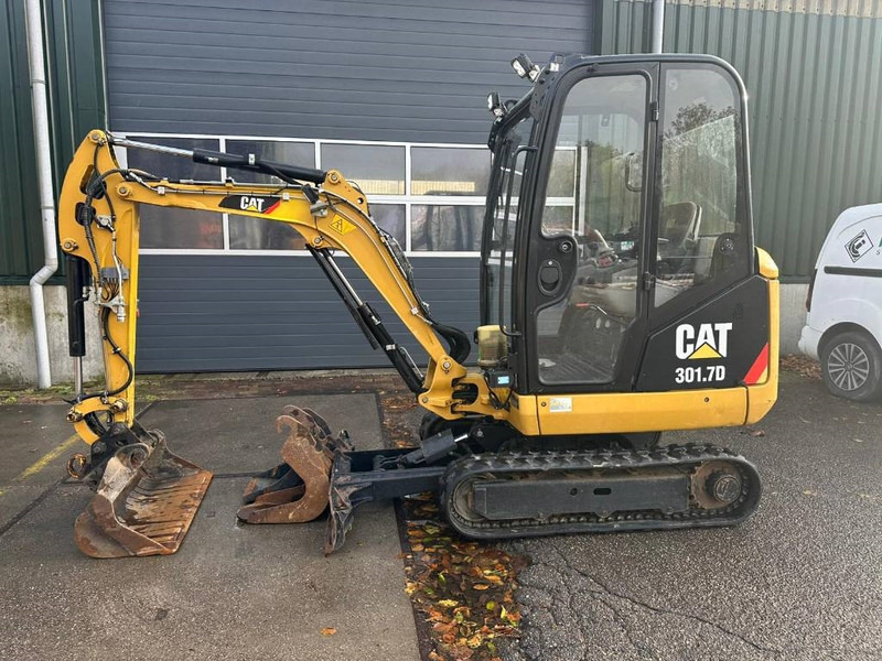 Cat 301.7 D - Automatic greasing! - Мини багер: слика 4 Cat 301.7 D - Automatic greasing! - Мини багер: слика 4