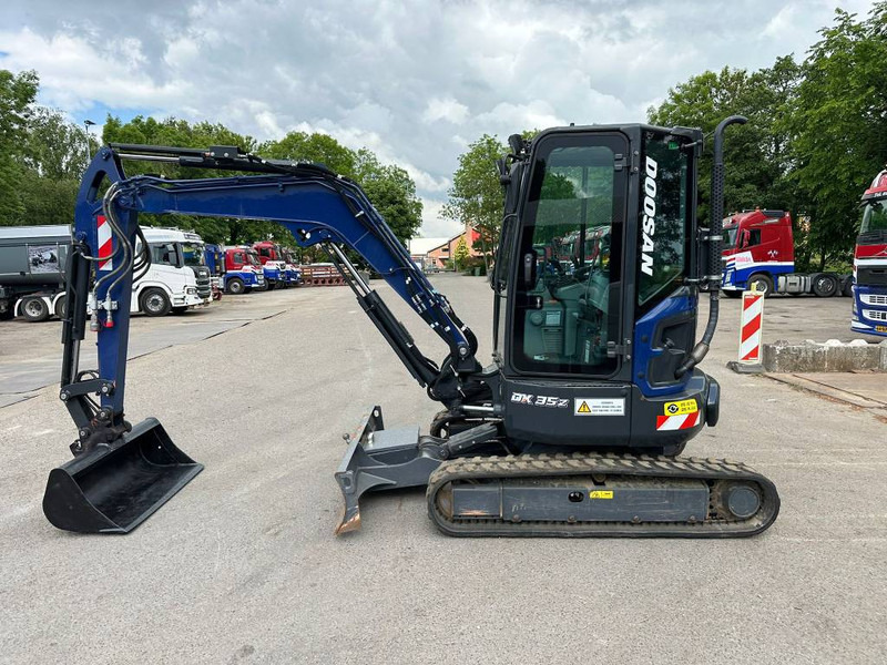 Doosan DX 35 Z - Like new! - Мини багер: слика 1 Doosan DX 35 Z - Like new! - Мини багер: слика 1