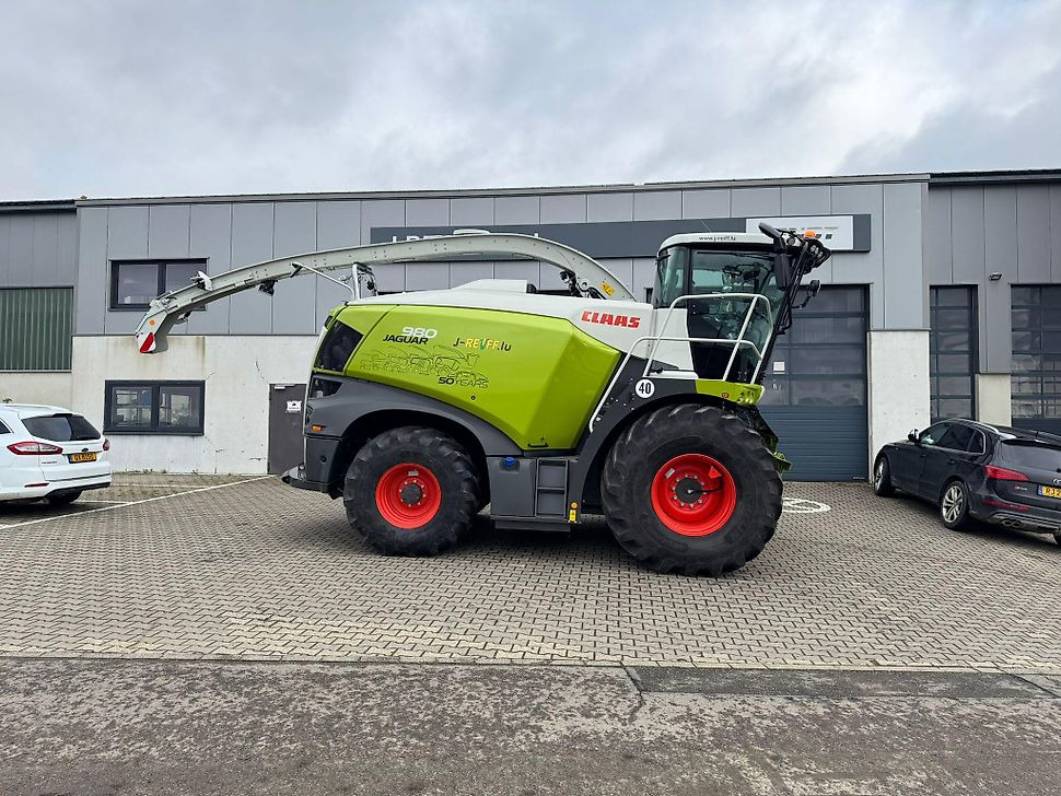 J.Reiff Sarl
Herr Stefan Neukirch - 77 Z.I in den - Комбајн за сточна храна: слика 5 J.Reiff Sarl
Herr Stefan Neukirch - 77 Z.I in den - Комбајн за сточна храна: слика 5