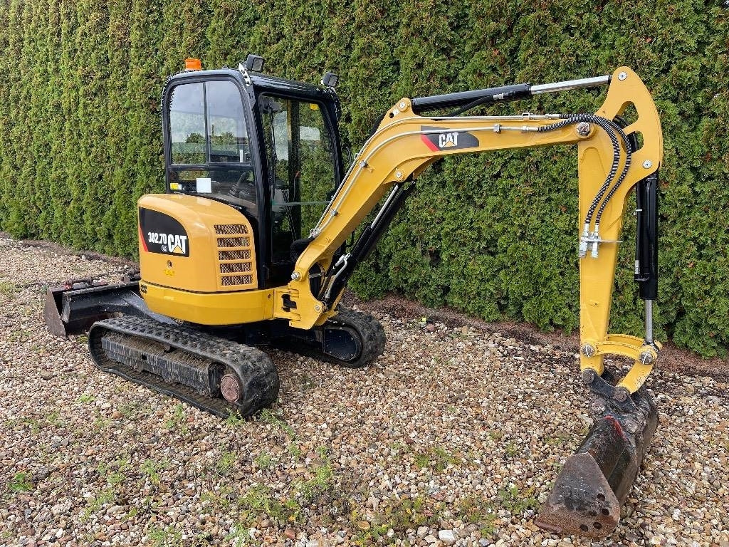 CAT 302.7D CR - Мини багер: слика 5 CAT 302.7D CR - Мини багер: слика 5