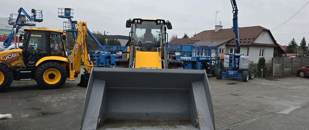 JCB 427 HT - Багер на тркала: слика 4 JCB 427 HT - Багер на тркала: слика 4