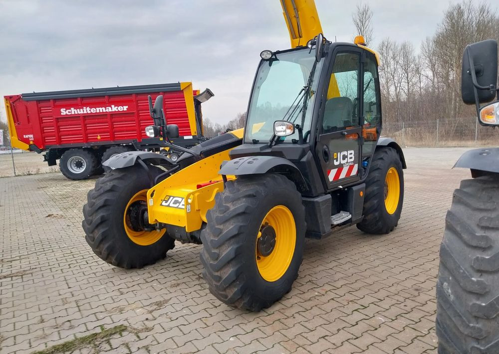 JCB 531-70 Industrial - Телескопски ракувач: слика 2 JCB 531-70 Industrial - Телескопски ракувач: слика 2