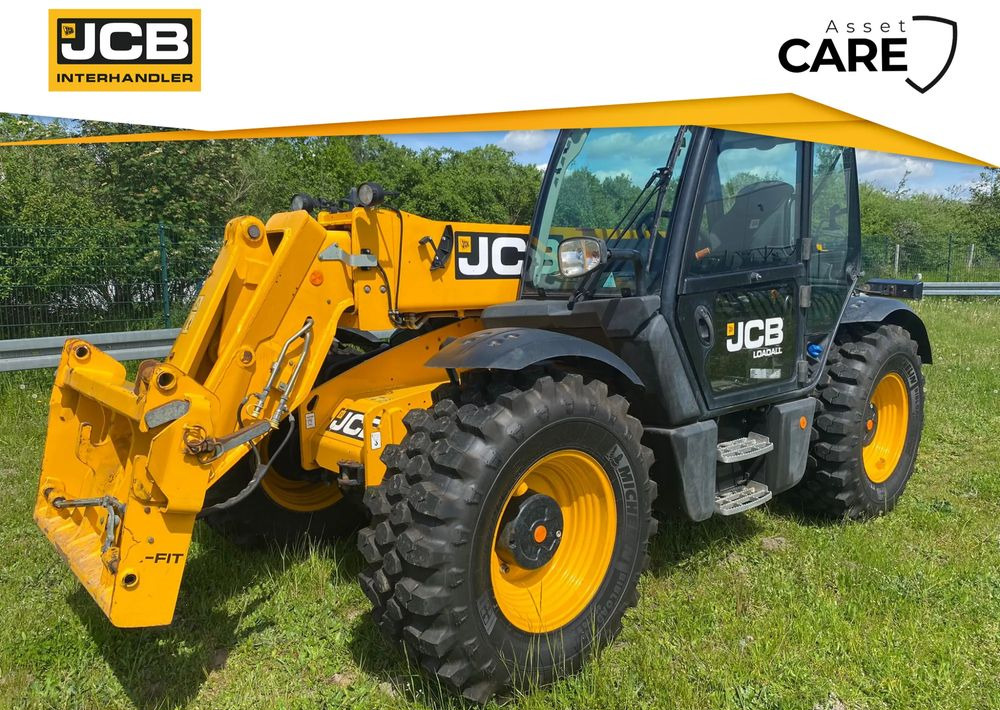 JCB 541-70 Agri Plus - Телескопски ракувач: слика 1 JCB 541-70 Agri Plus - Телескопски ракувач: слика 1