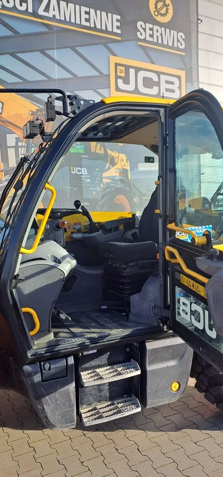 JCB 542-70 Agri Xtra - Телескопски ракувач: слика 3 JCB 542-70 Agri Xtra - Телескопски ракувач: слика 3