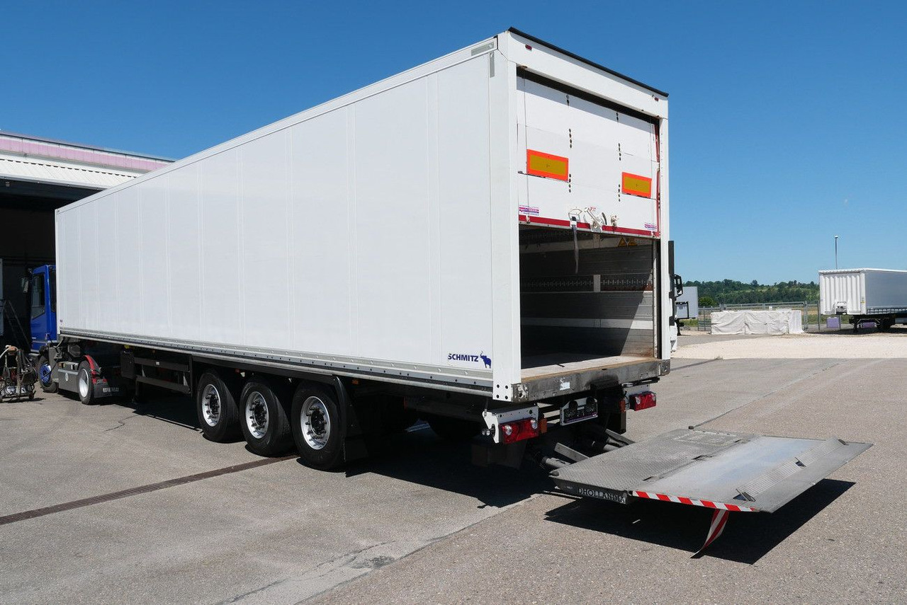Полуприколка сандучар Schmitz Cargobull SKO 24/ ROLLTOR / LBW 2000 kg / TÜV NEU: слика 25