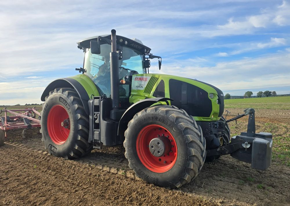 Claas Axion 940 Cmatic - Трактор: слика 2 Claas Axion 940 Cmatic - Трактор: слика 2
