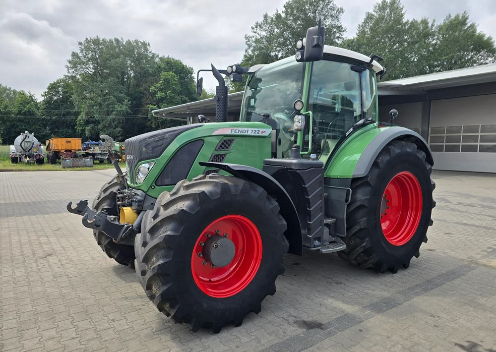 Fendt 722 Vario SCR Profi - Трактор: слика 2 Fendt 722 Vario SCR Profi - Трактор: слика 2