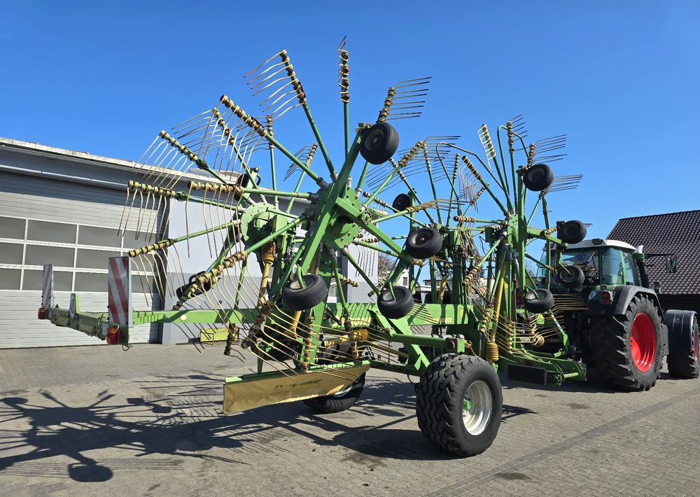 Krone Swadro 1400 - Превртувач и гребло: слика 5 Krone Swadro 1400 - Превртувач и гребло: слика 5