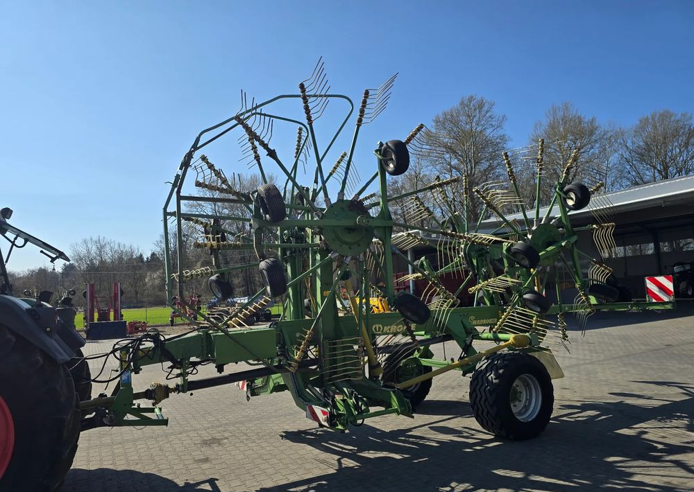 Krone Swadro 1400 - Превртувач и гребло: слика 2 Krone Swadro 1400 - Превртувач и гребло: слика 2
