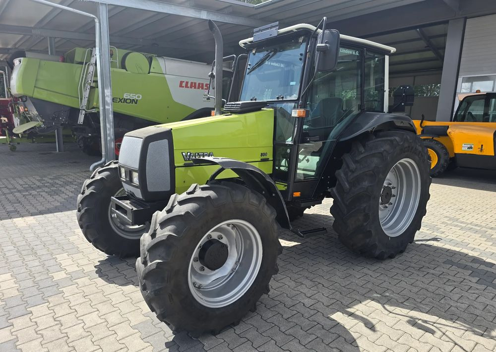Valtra 800 - Трактор: слика 2 Valtra 800 - Трактор: слика 2