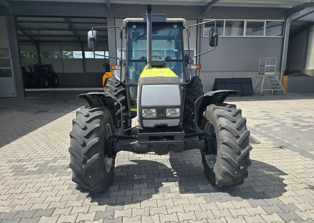 Valtra 800 - Трактор: слика 3 Valtra 800 - Трактор: слика 3