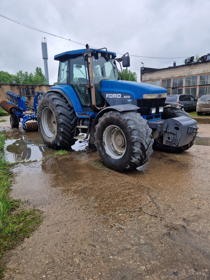 FORD 8670 - Трактор: слика 1 FORD 8670 - Трактор: слика 1