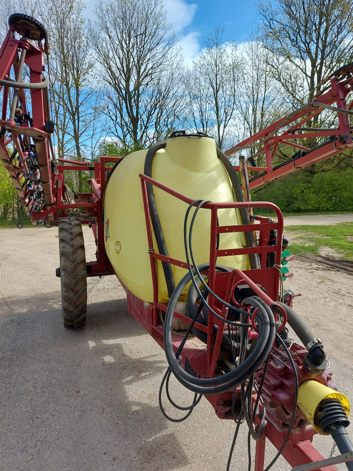 HARDI Ranger 2500 - Стазен распрскувач: слика 3 HARDI Ranger 2500 - Стазен распрскувач: слика 3