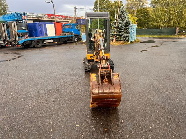 Case CX 18 B S2 - Мини багер: слика 3 Case CX 18 B S2 - Мини багер: слика 3