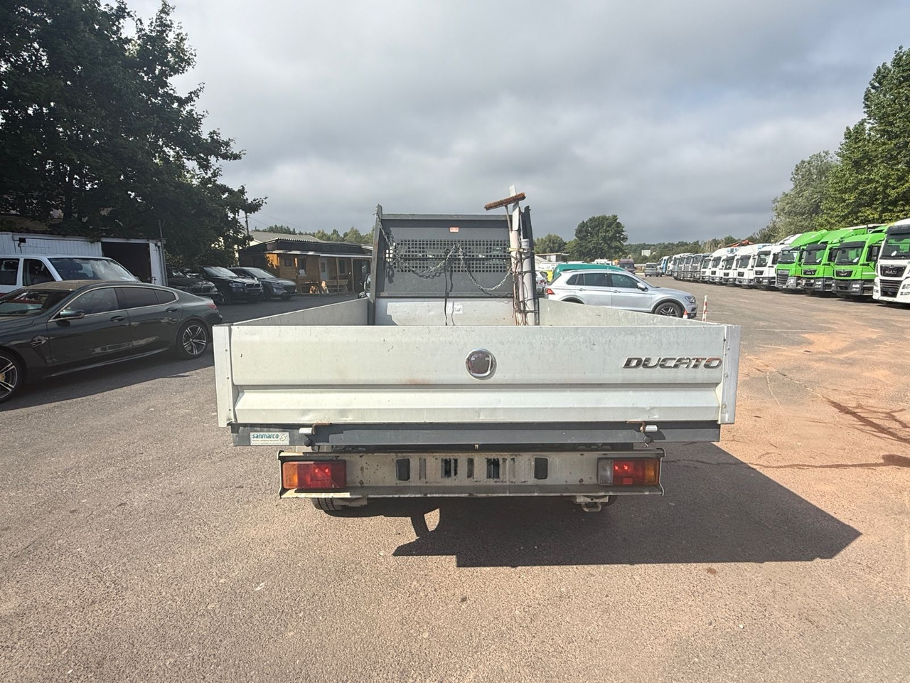Fiat Ducato Pritsche 35 120 L4 - Комбе со отворен сандак: слика 4 Fiat Ducato Pritsche 35 120 L4 - Комбе со отворен сандак: слика 4