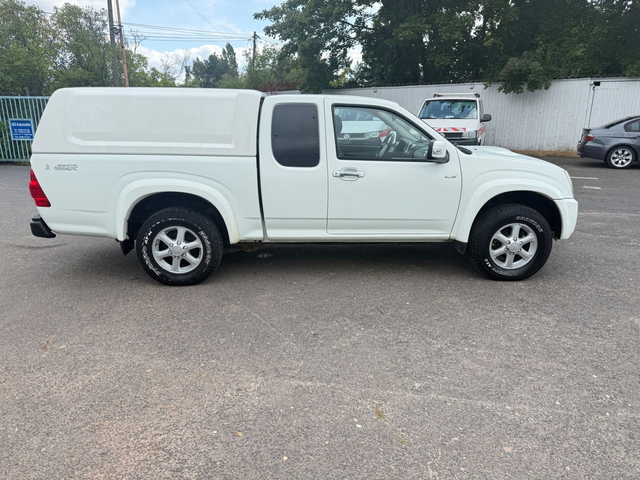Isuzu D-Max Single Cab Basis 4WD - SUV: слика 3 Isuzu D-Max Single Cab Basis 4WD - SUV: слика 3