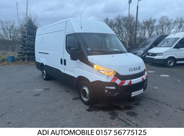 Iveco Daily Kasten HKa 35 S 16 AUTOMATIK - Товарно комбе: слика 1 Iveco Daily Kasten HKa 35 S 16 AUTOMATIK - Товарно комбе: слика 1