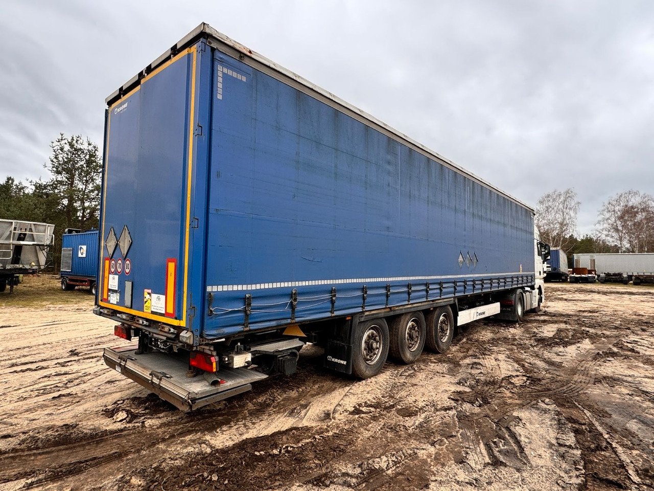 Krone SDP 27 ELB4-CS - Полуприколка со церада: слика 2 Krone SDP 27 ELB4-CS - Полуприколка со церада: слика 2