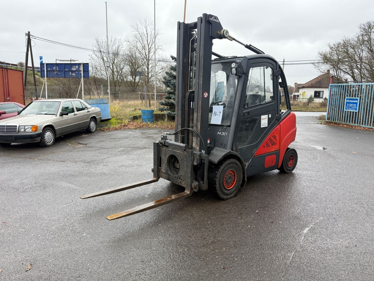 Linde H 30D-01 mit Drehgerät - Дизел вилушкар: слика 2 Linde H 30D-01 mit Drehgerät - Дизел вилушкар: слика 2