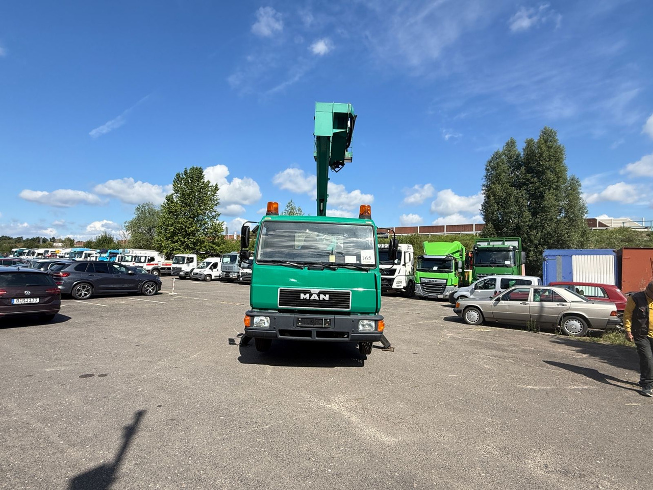 MAN 8.163 Hubarbeitsbühne - Камион со подигачка кошница: слика 4 MAN 8.163 Hubarbeitsbühne - Камион со подигачка кошница: слика 4