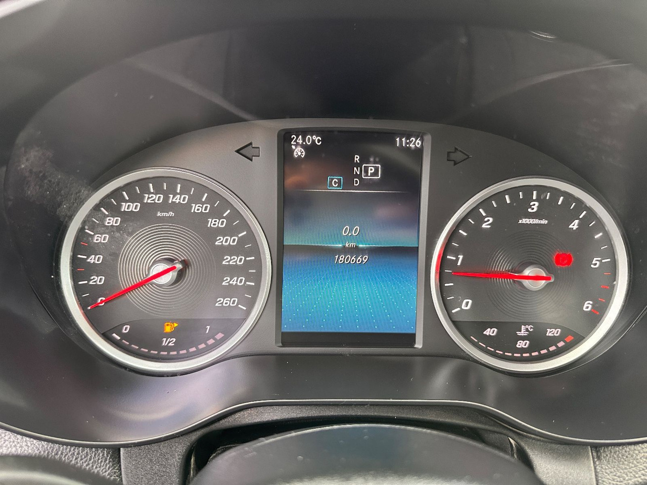 Караван Mercedes-Benz C Klasse T-Modell C 200 d T: слика 15