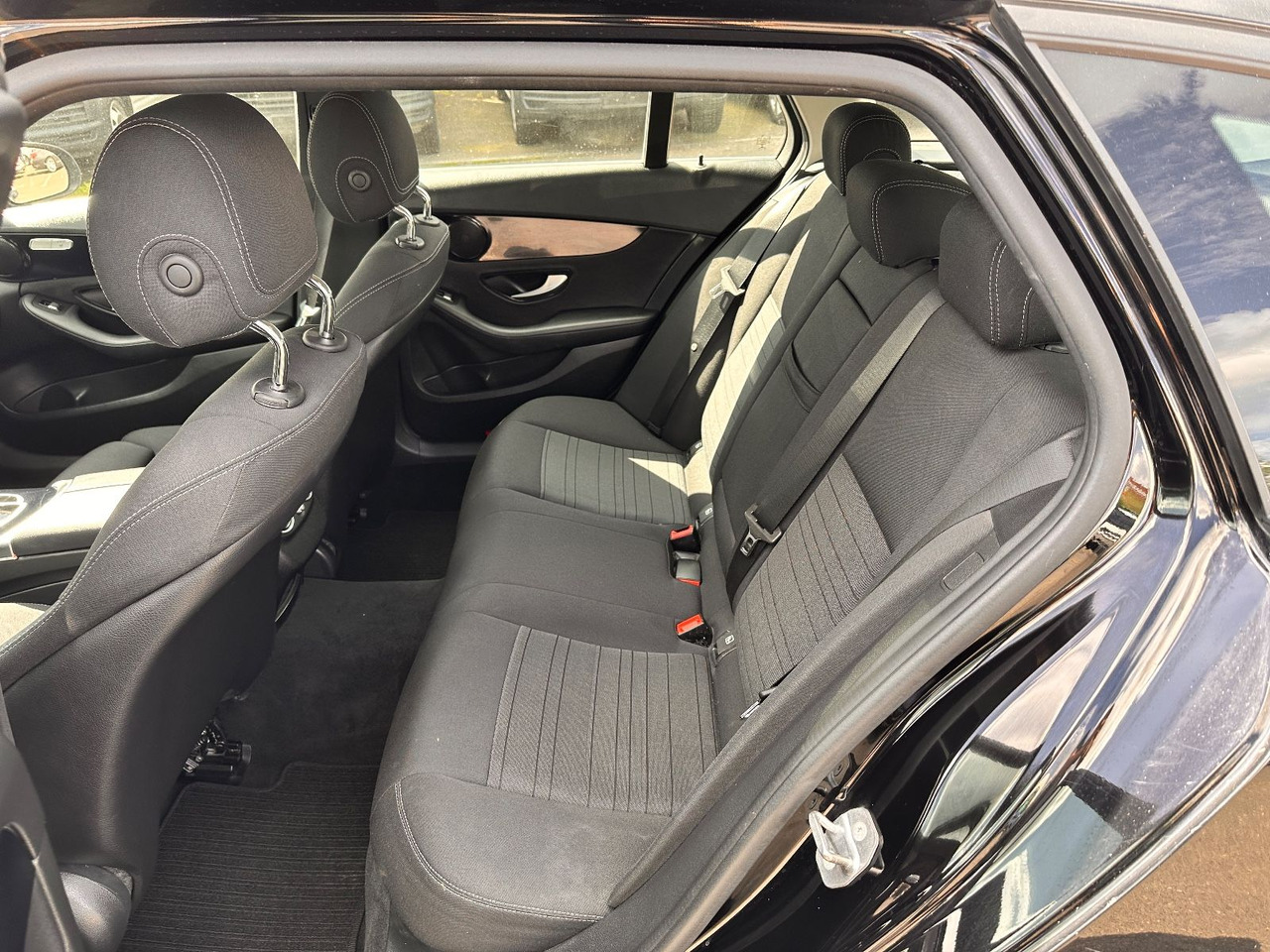 Караван Mercedes-Benz C Klasse T-Modell C 200 d T: слика 13