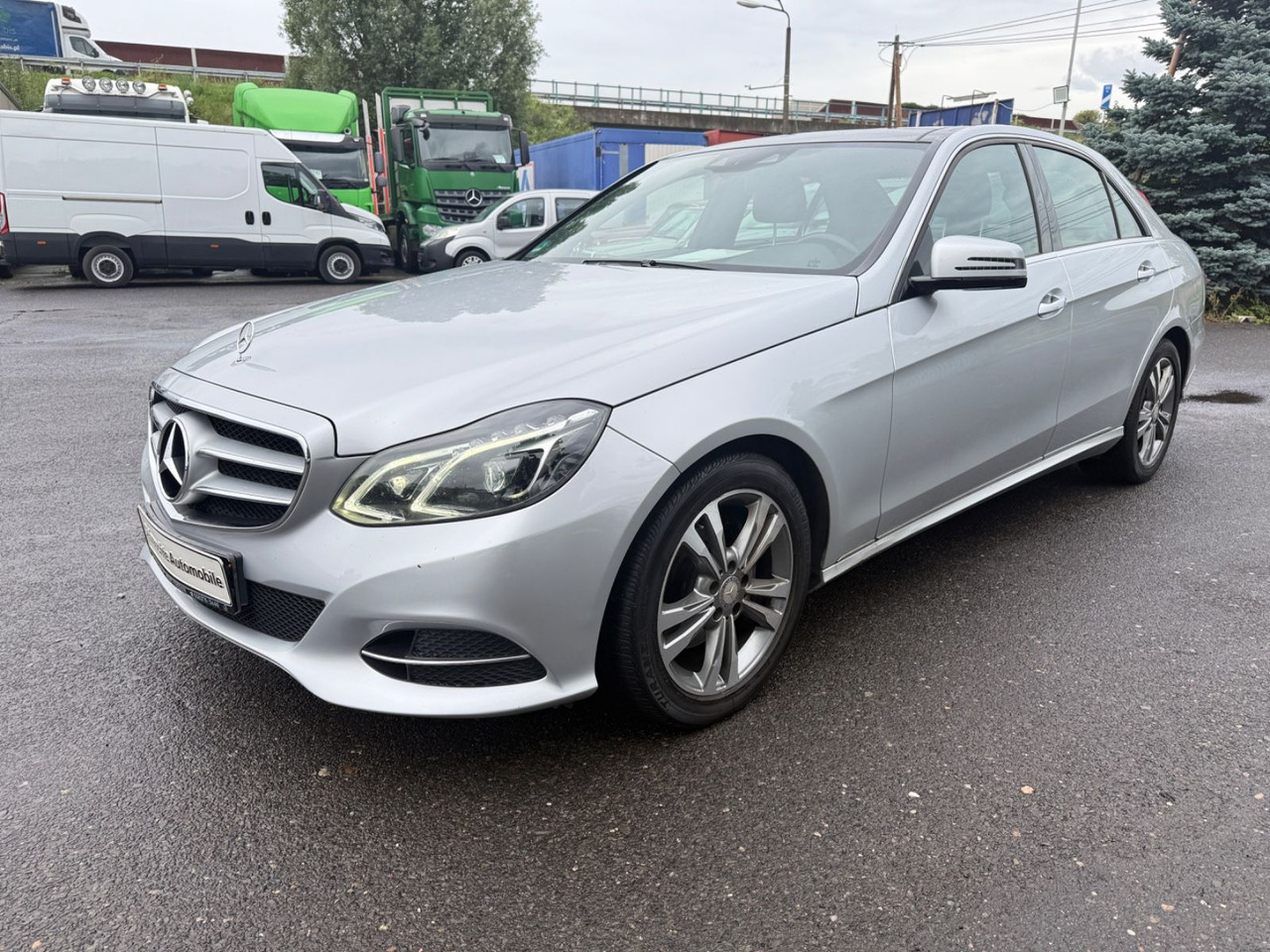 Mercedes-Benz E 300 E -Klasse Lim. E 300 BlueTec - Седан: слика 3 Mercedes-Benz E 300 E -Klasse Lim. E 300 BlueTec - Седан: слика 3