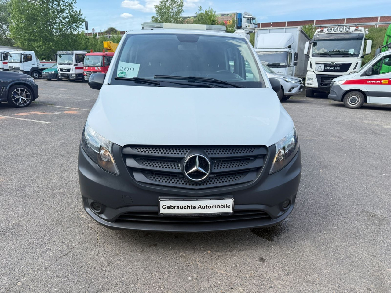 Mercedes-Benz Vito Mixto 116 CDI Lang - Мало комбе: слика 1 Mercedes-Benz Vito Mixto 116 CDI Lang - Мало комбе: слика 1