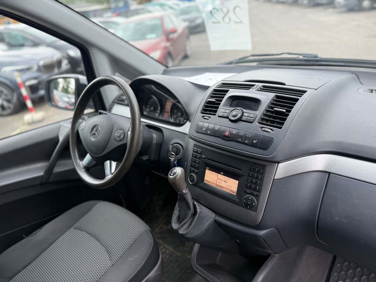 Патничко комбе Mercedes-Benz Vito Mixto 122 CDI EFFECT lang: слика 9