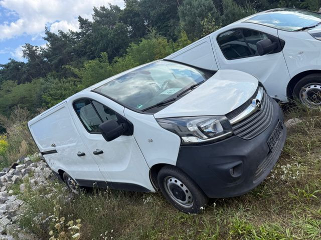 Opel Vivaro B Kasten/Kombi Kasten L1H1 2,7t - Мало комбе: слика 2 Opel Vivaro B Kasten/Kombi Kasten L1H1 2,7t - Мало комбе: слика 2