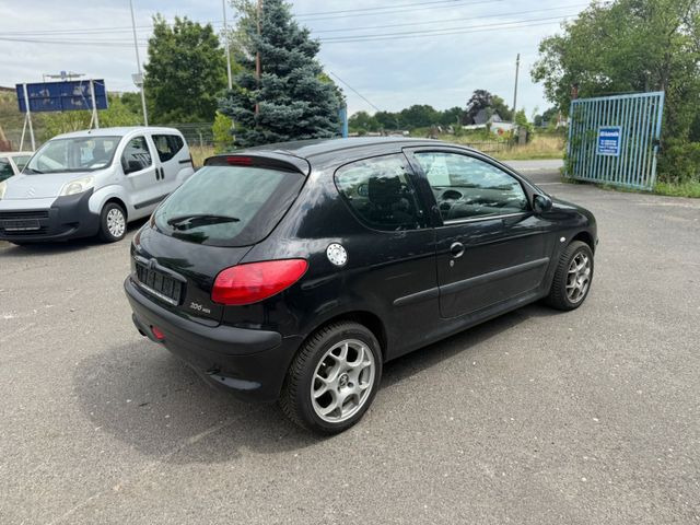 Peugeot 206 1.4 HDi - Седан: слика 5 Peugeot 206 1.4 HDi - Седан: слика 5